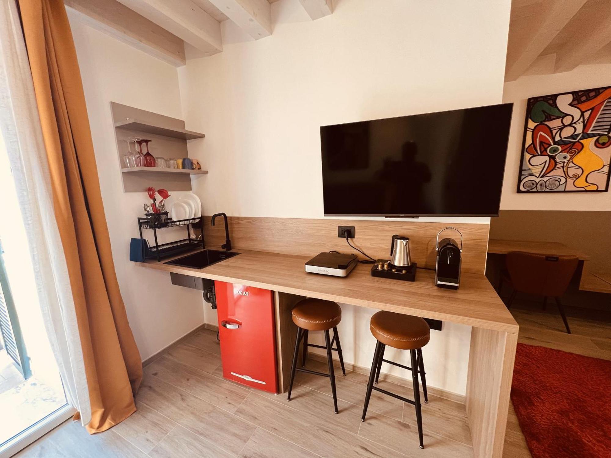 Cinque Terre Hub Suite Art Специя Экстерьер фото